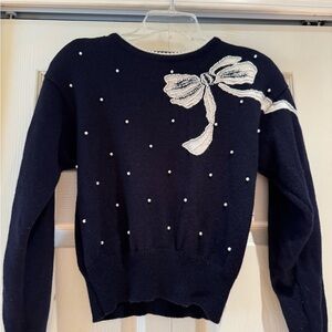 Liz Claiborne 100% Marino Wool vintage sweater. Excellent condition.